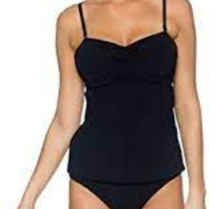 Sunsets Women's Iconic Twist Tankini Top